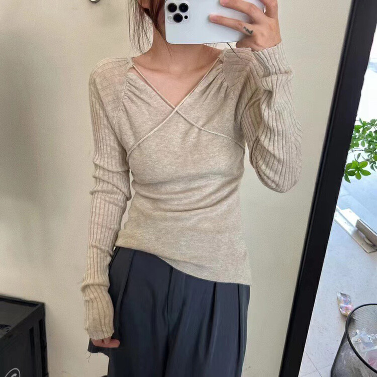 Autumn on the new![F · P] Pure desire wind V neck cross hanging neck sweater 33048 # HBX