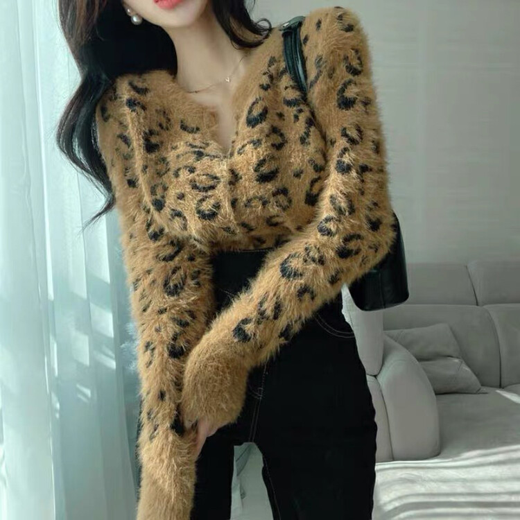 New in autumn! [F·P] Korean version of the long-sleeved zipper leopard-print warm sweater Q028FP# HBX