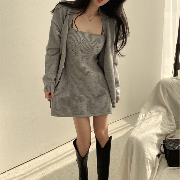 Autumn is new! [C.H.Z] Korean version of long-sleeved jacket + sleeveless slim dress suit 00747# WTT