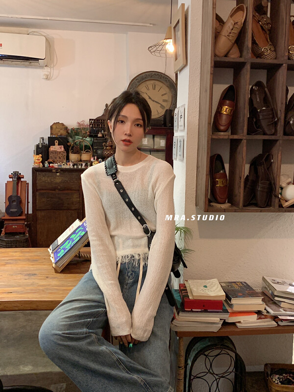 [MRA] Korean tassel contrast color show thin sweater M1959