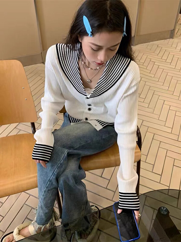 New in autumn! [F·P] Gentle Navy Collar Striped Knit Sweater 1593# HBX