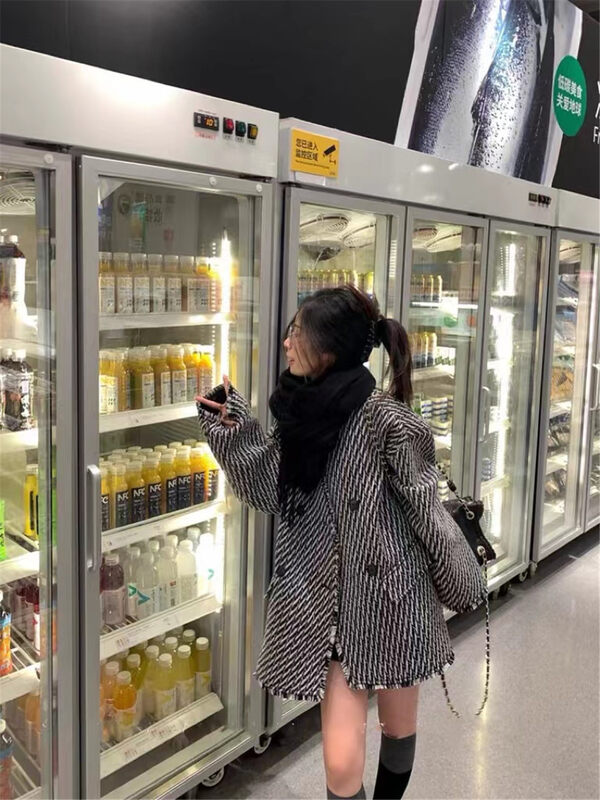 New in winter!【C.H.Z】Korean style fashion double-breasted short coat 80220# WTT
