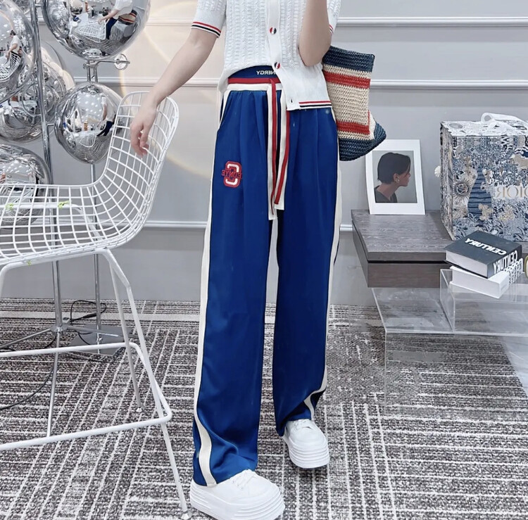 Original price 77.83! [Ou Zhengsha] Cool and drapey slimming high-waist casual pants 18960# JJ