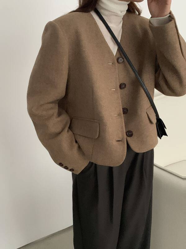 Autumn is new! [WANNA OUR] V-neck single-breasted temperament suit (including 100% wool) 229888# ZXL