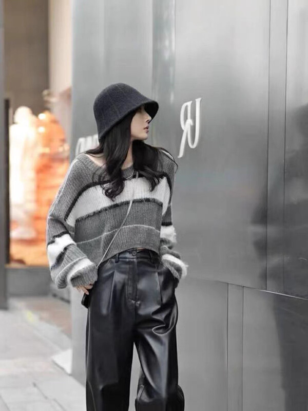New in autumn! [Huaxi] round neck color-blocking casual warm sweater 9829# PCZ