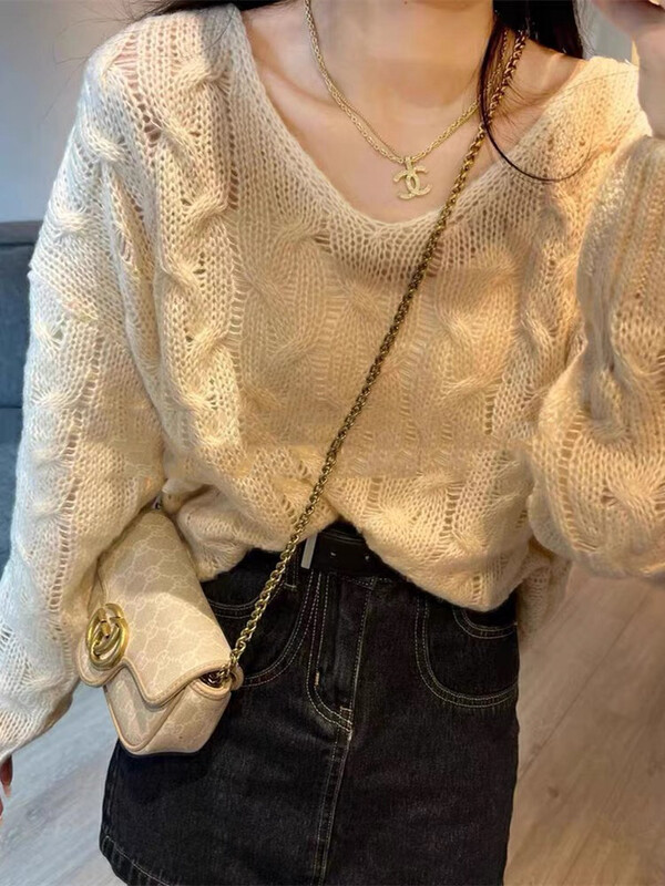 Winter on the new![F · P] Lazy wind V neck twist knit loose warm sweater 73208 # HBX