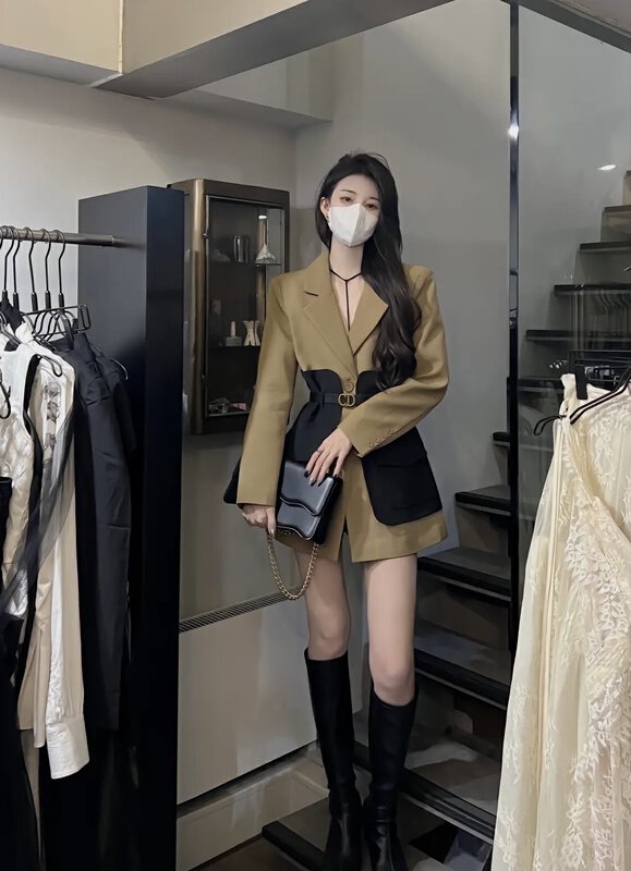 Autumn on the new![O Zhengsa] contrast color splicing fashion temperament suit (with belt) 19087 # JJ
