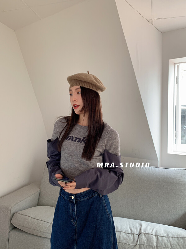 [MRA] Design letter stitching fake two-piece short sweater T5112