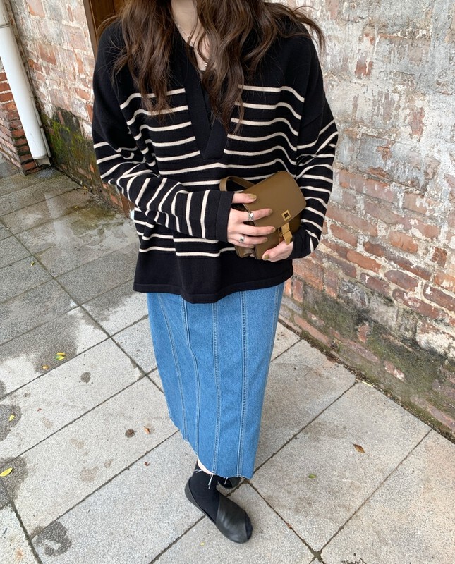 Autumn on the new![Smoked] Lazy Wind v-neck Stripe Warm Sweater 0299 # HYY