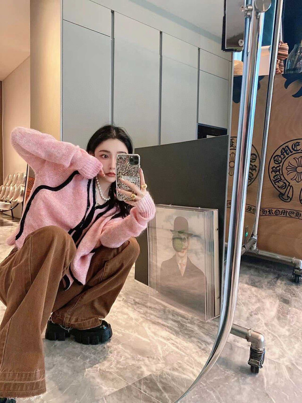 【NANCY】Solid Color V-Neck Korean Knit Cardigan J7004# WPL