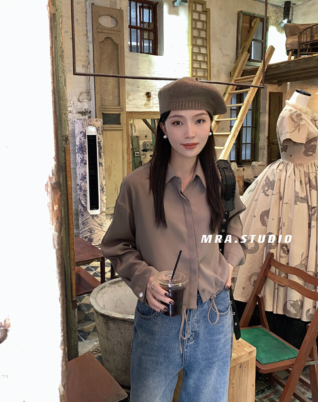 [MRA] Simple Korean version lace with a versatile short shirt J2365