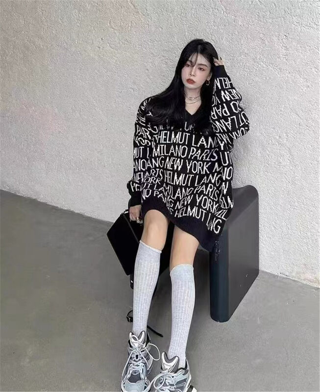 Autumn on the new![C.H.Z] Letter Clover Long Sleeve Warm Sweater 0718 # WTT