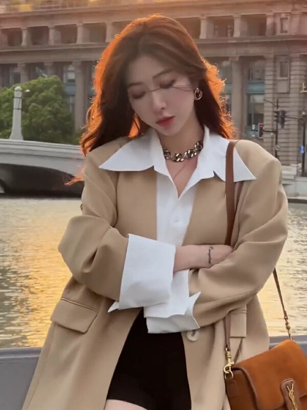 Autumn models are new! [Ou Zhengsha] High-quality temperament shoulder pads loose fake two short coats 19031# JJ