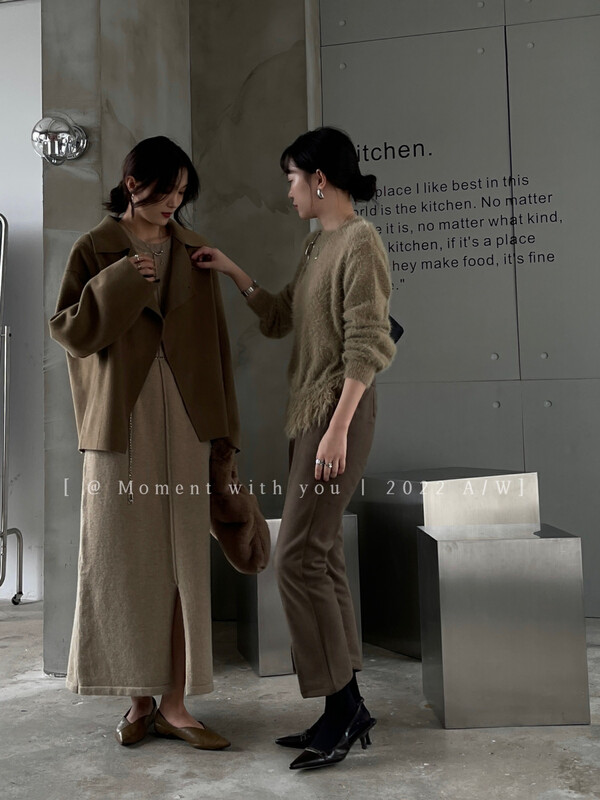 Winter on the new![MOMENT WITH YOU] Korean ox horn buckle loose short coat J151 # LSW