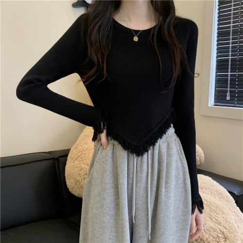  early autumn irregular tassel black long-sleeved sweater women's design T-shirt short top trend