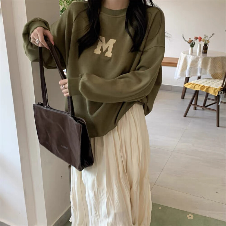 New in autumn! [Huaxi] Simple letter loose sweater + elastic waist skirt two-piece suit 9788# PCZ