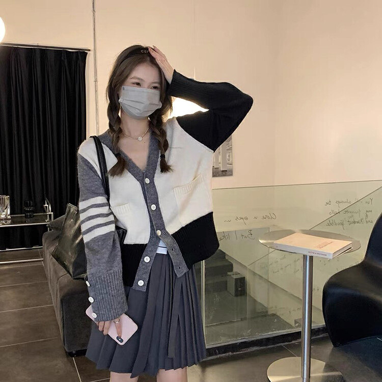 【F·P】Design Contrast V-neck Soft Waxy Cardigan Warm Sweater M0108# HBX