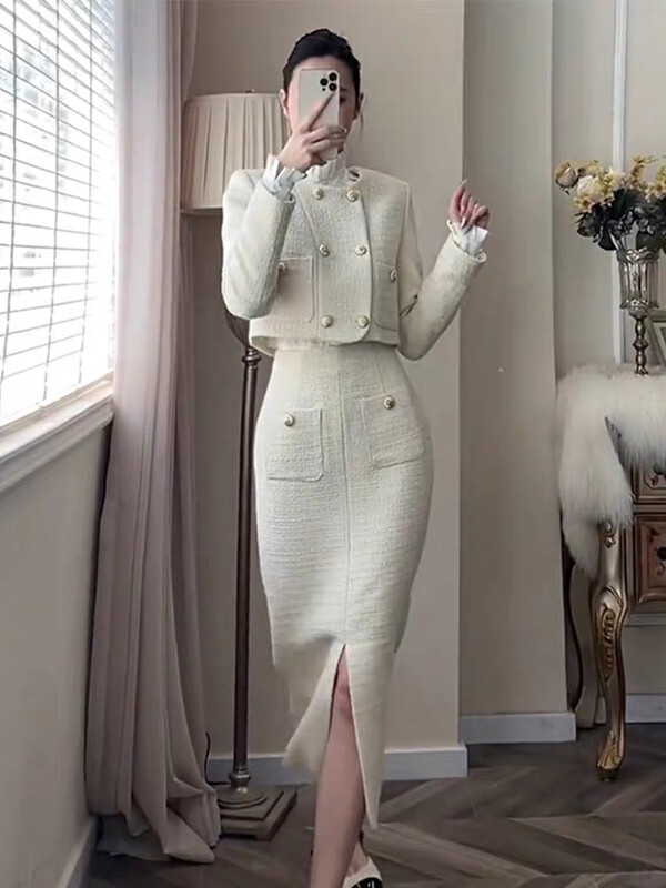 Autumn is new! [Ou Zhengsha] Xiaoxiang style fine flash coat + high waist slim skirt suit 19109# JJ