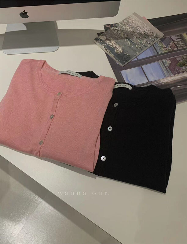 New in autumn! [WANNA OUR] Korean version of simple loose knitted sweater 96100# ZXL
