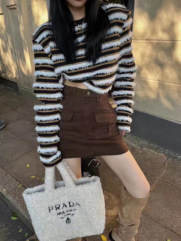 Autumn on the new![MI] Korean Striped Short Small Shirt 1672 # PCZ