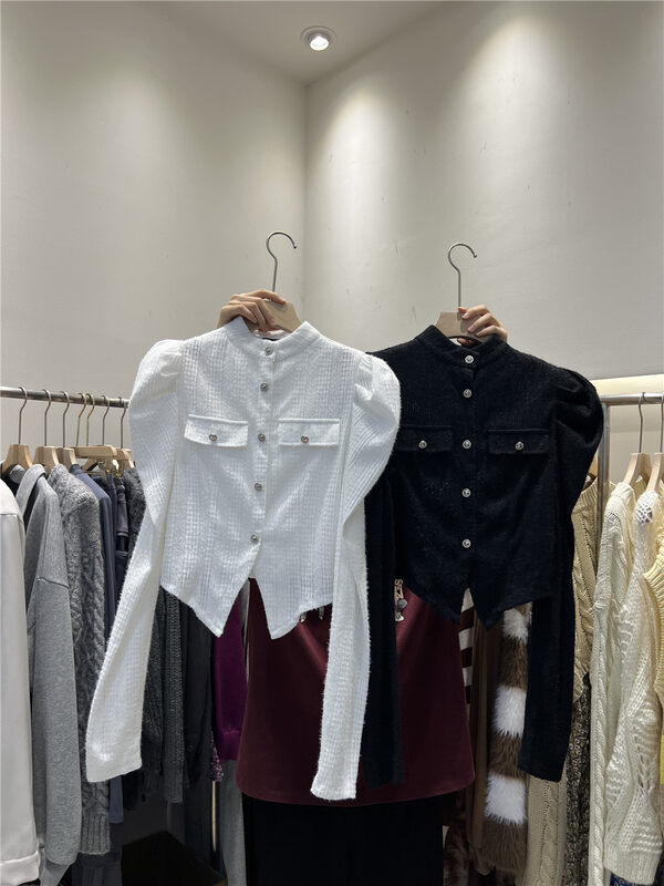 Winter on the new![Yan Zhen] Fashion design sense bubble sleeve single breasted small shirt 26778 # PCZ
