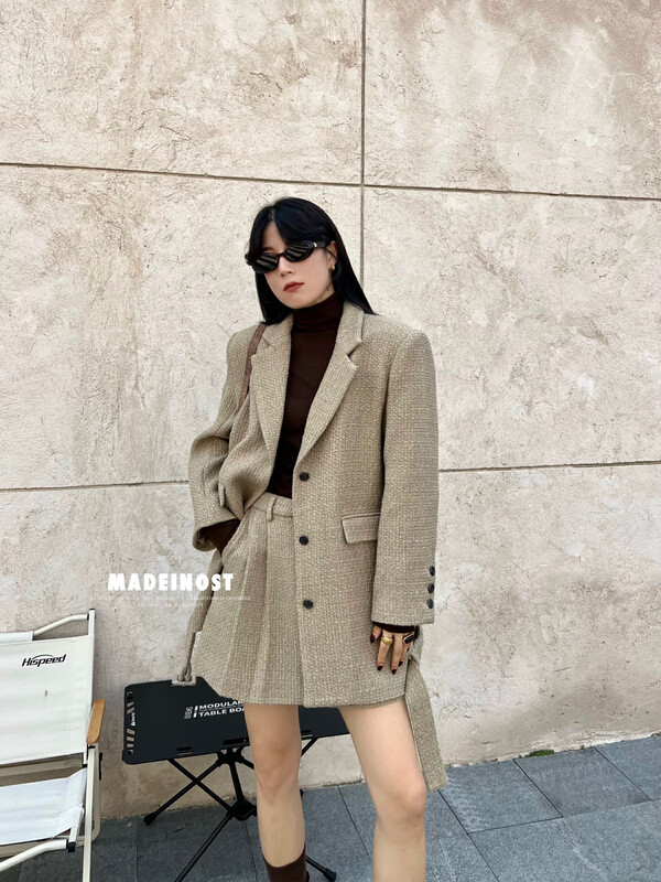 [Osha MADEINOST] Autumn and winter new small fragrant wind vintage belt suit coat suit containing 30 wool 87212