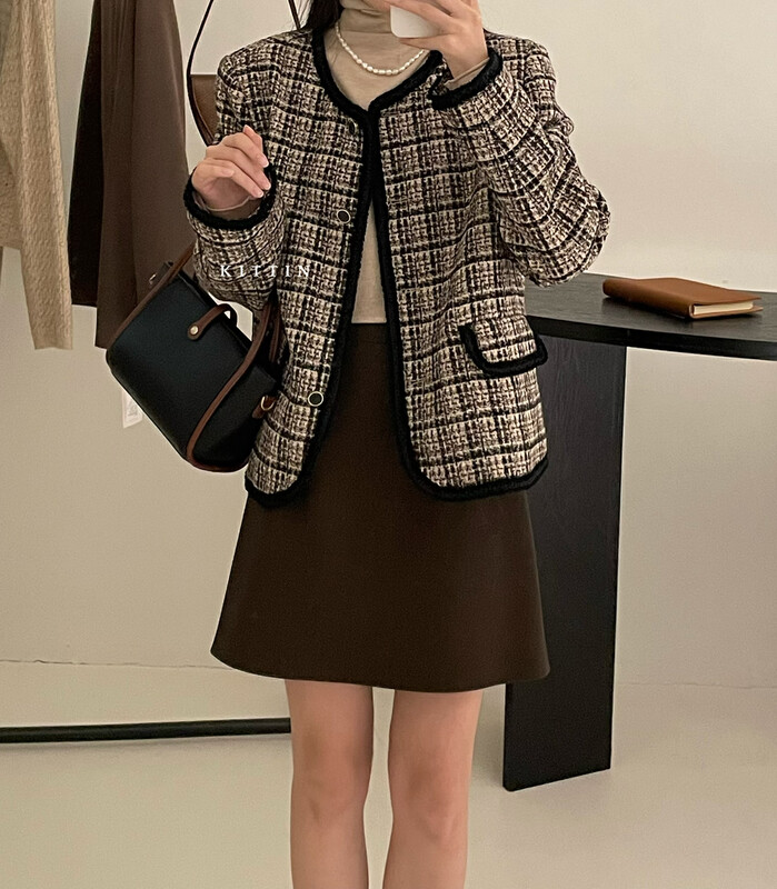 [KITTIN] Korean version delicate fragrant wind short coat 2001