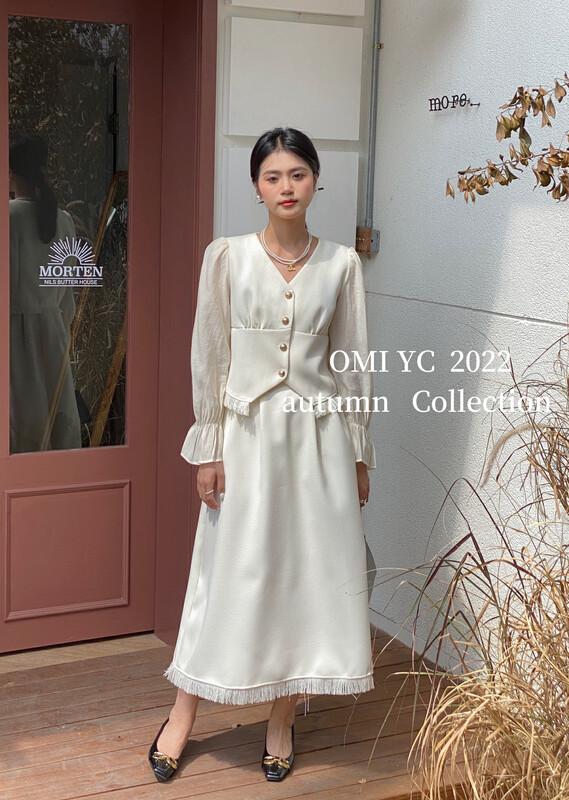 [O MI] Temperament V collar shows thin fragrant wind beard edge top small shirt 88727