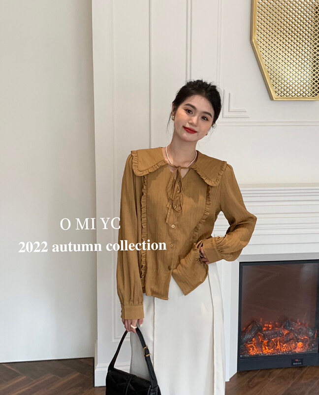 [O MI] Retro Sweet Wood Elap Doll collar Shirt 88506