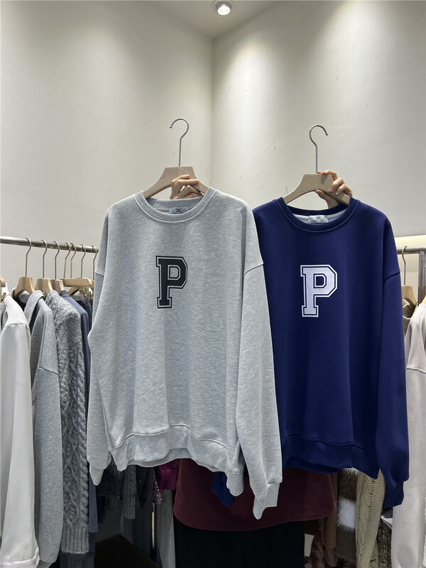 Winter on the new![Yan Zhen] contrast letter sleeve composite milk silk hoodie 78061 # PCZ