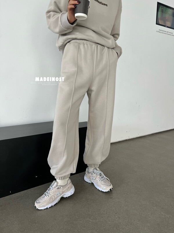 [Osha MADEINOST] Autumn and winter new grinding hair and thick bundle foot casual pants 87250
