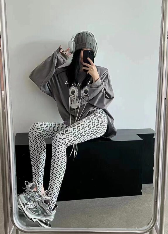 Autumn on the new![Yan Zhen] Thin and comfortable letter leggings 3318 # PCZ