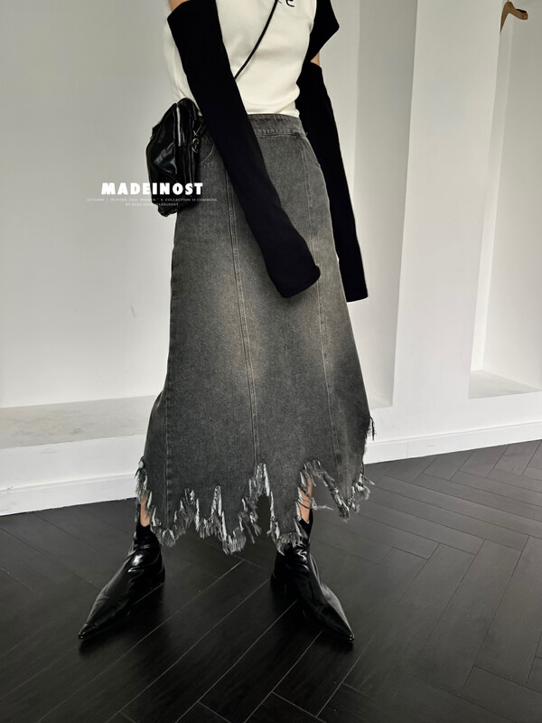 [Ousha MADEINOST] New style high-class irregular tassel denim skirt in autumn 87185 # FHX