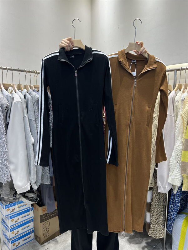 Winter on the new![Yan Zhen] Double-headed zipper design pit strip bump color long-sleeved dress 96773 # PCZ