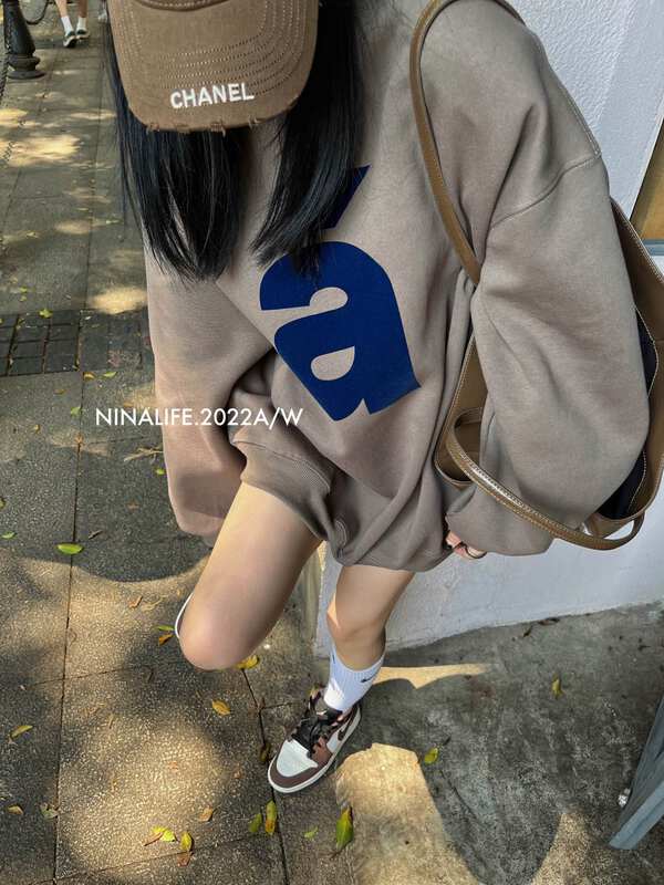 Autumn on the new![NINA LIFE] Casual empty loose cushion shoulder hoodie 6360 # ZXL