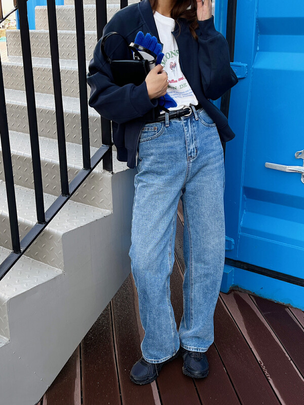 Autumn on the new![EVER TRUE] Comfort and versatile straight tube show skinny jeans 26050 # CLS
