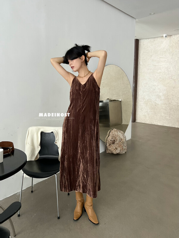 [Osha MADEINOST] Fall New Vintage Velvet Loose Ster Dress (vintage) 87270 # FHX