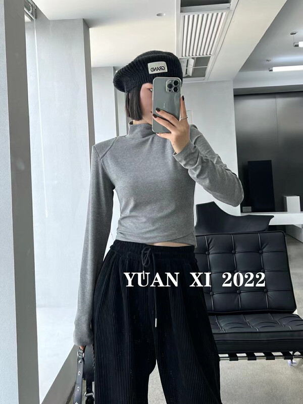[Yuanxi] Design sense high collar shoulder pad long sleeve T-shirt 6156 # LSL