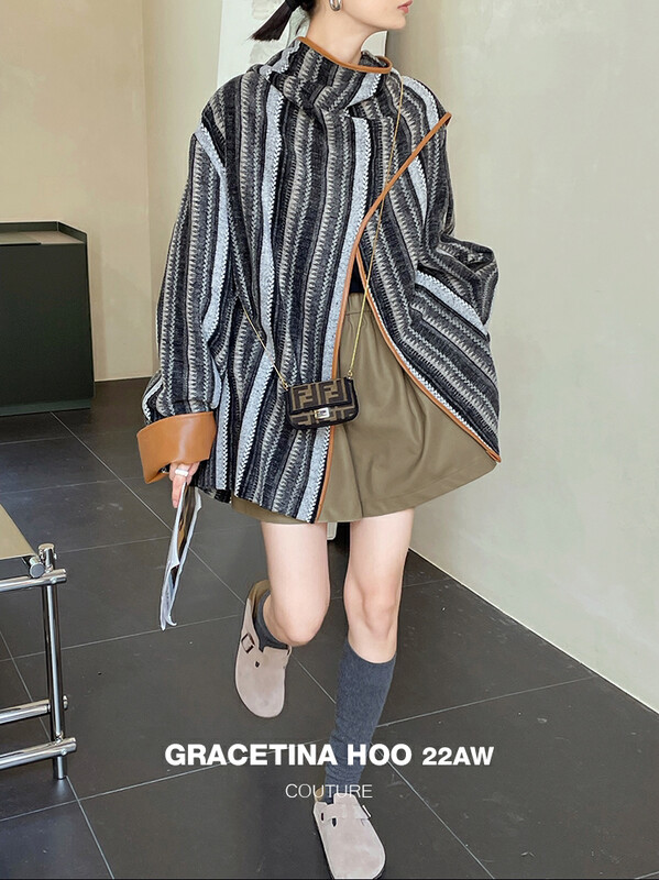 [GRACETINA HOO] Simulation of small lamb skin contrast color patchwork woven striped woolen coat (scarf type door flap silhouette shows thin) WT6189 # CQW