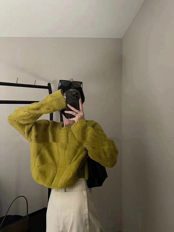 Autumn on the new![MI] Korean version of the comfortable and versatile round neck warm sweater 1627 # PCZ