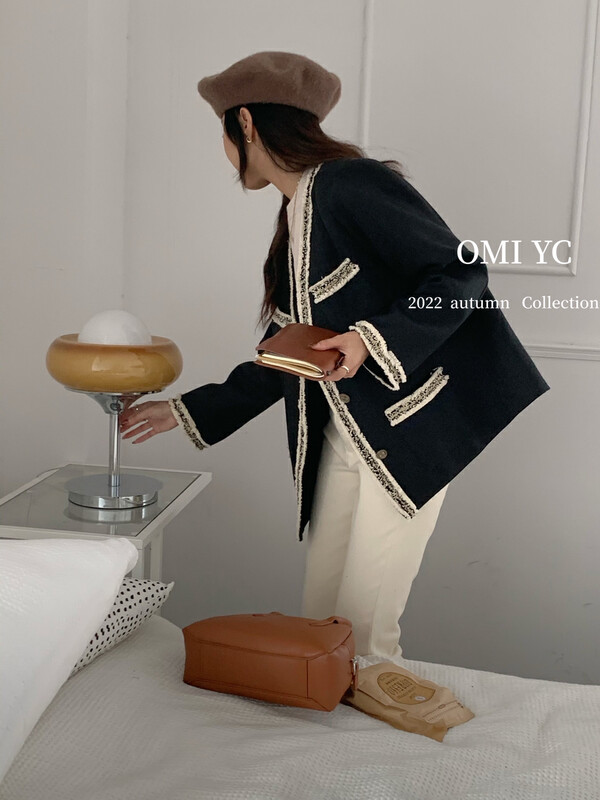[O MI] contrast color small fragrant coat short coat 33210