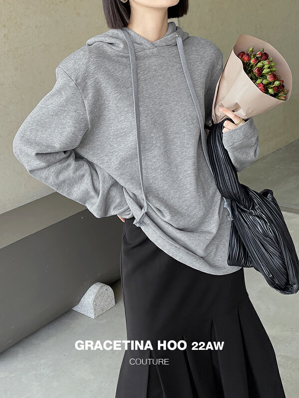 [GRACETINA HOO] Design sense of small shoulder pad cut hoodie sweater (long woven ribbon decoration lazy silhouette) WY663 # CQW
