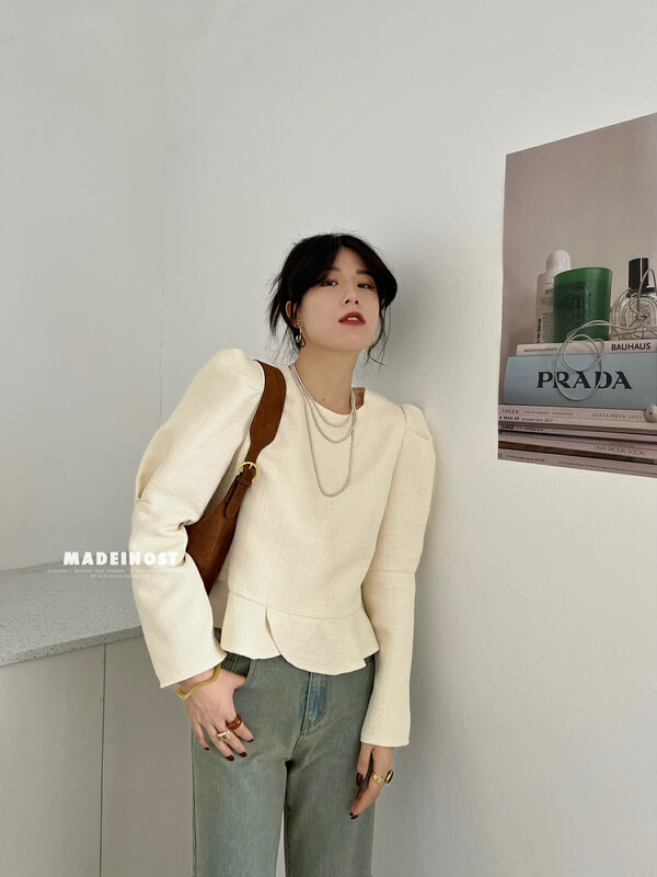 [Osha MADEINOST] Autumn new bubble sleeve small fragrant wind top small shirt 87216 # FHX