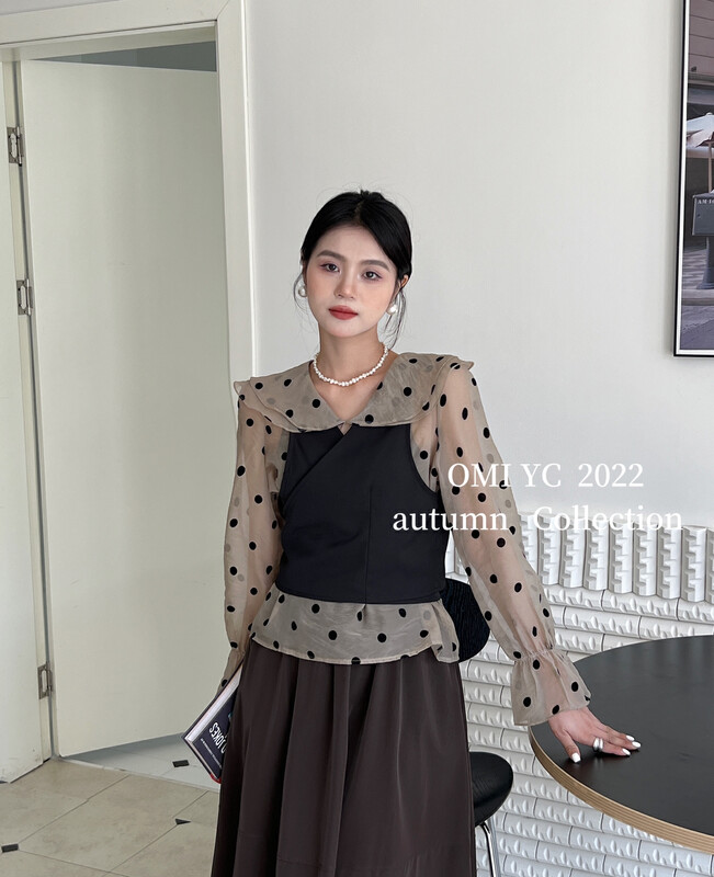 [O MI] Polka-dot velvet top paired with suit strap vest two-piece set (complete with vest) 03703 # FHX