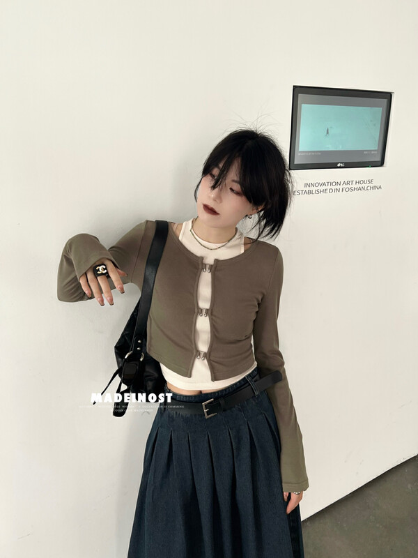 [Osha MADEINOST] Design feel threaded vest plus knit Cardigan Two-Piece Set 87165 # FHX