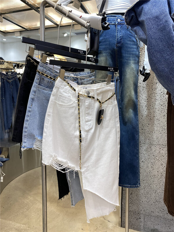 Autumn on the new![AUS] Hot style high waist irregular hem denim skirt (with waist chain) 185 # LSW
