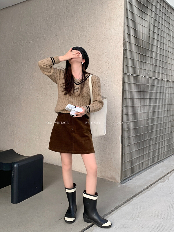 [ONIVINTAGE Ernie] Corduroy high waist show thin A word half skirt skirt OH226D6513