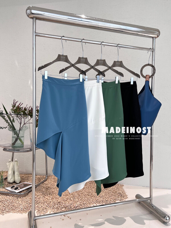 [Osha MADEINOST] Irregular cut design sense suit skirt YS1-86076