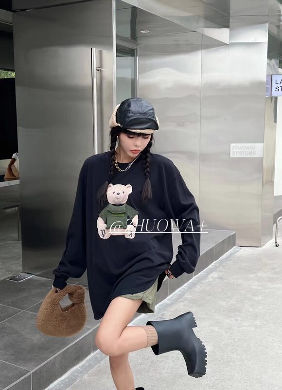 [Buyers-Chaowa] Cartoon letters loose casual long sleeve T-shirt 2713 # CL