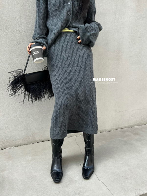 [Osha MADEINOST] Autumn and winter new vintage twist twist tight waist plus thick wool woven skirt S7209